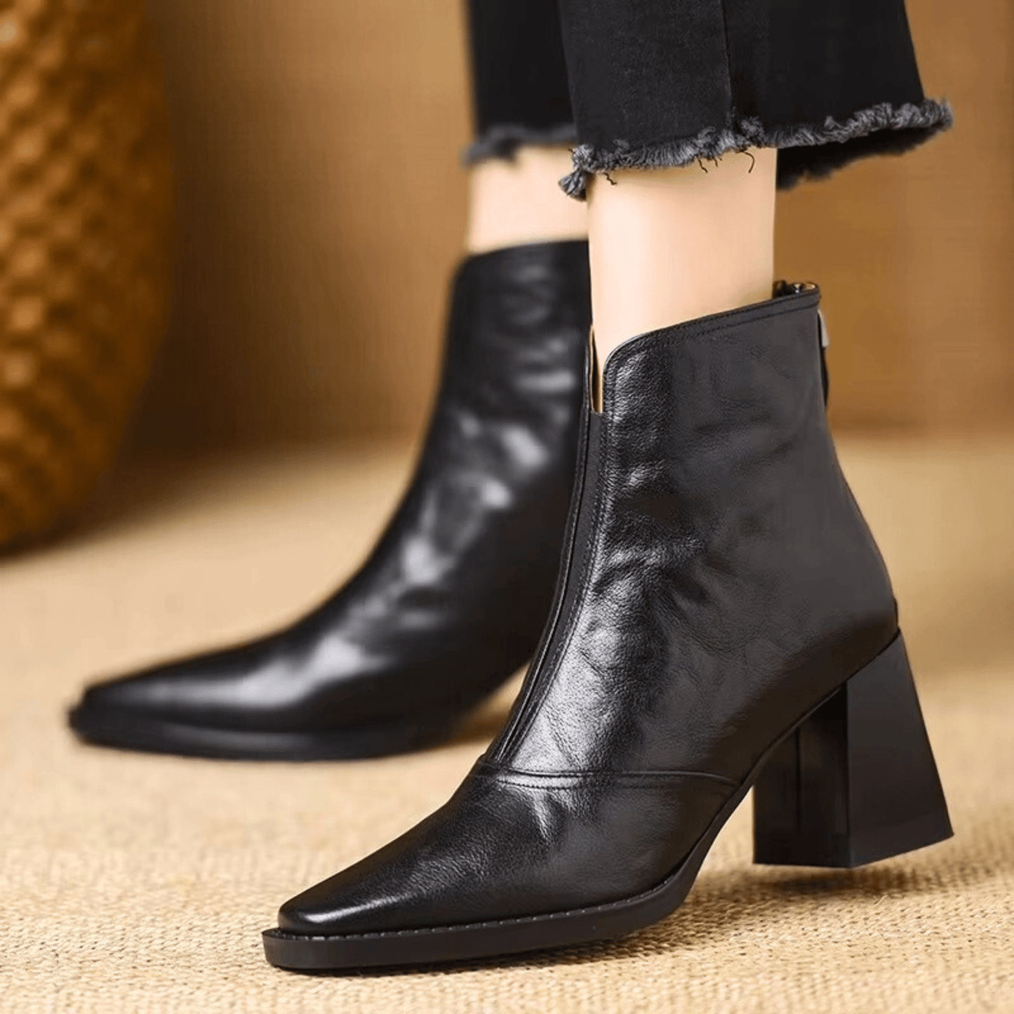 Elara | Mid-Height Leather Ankle Boots